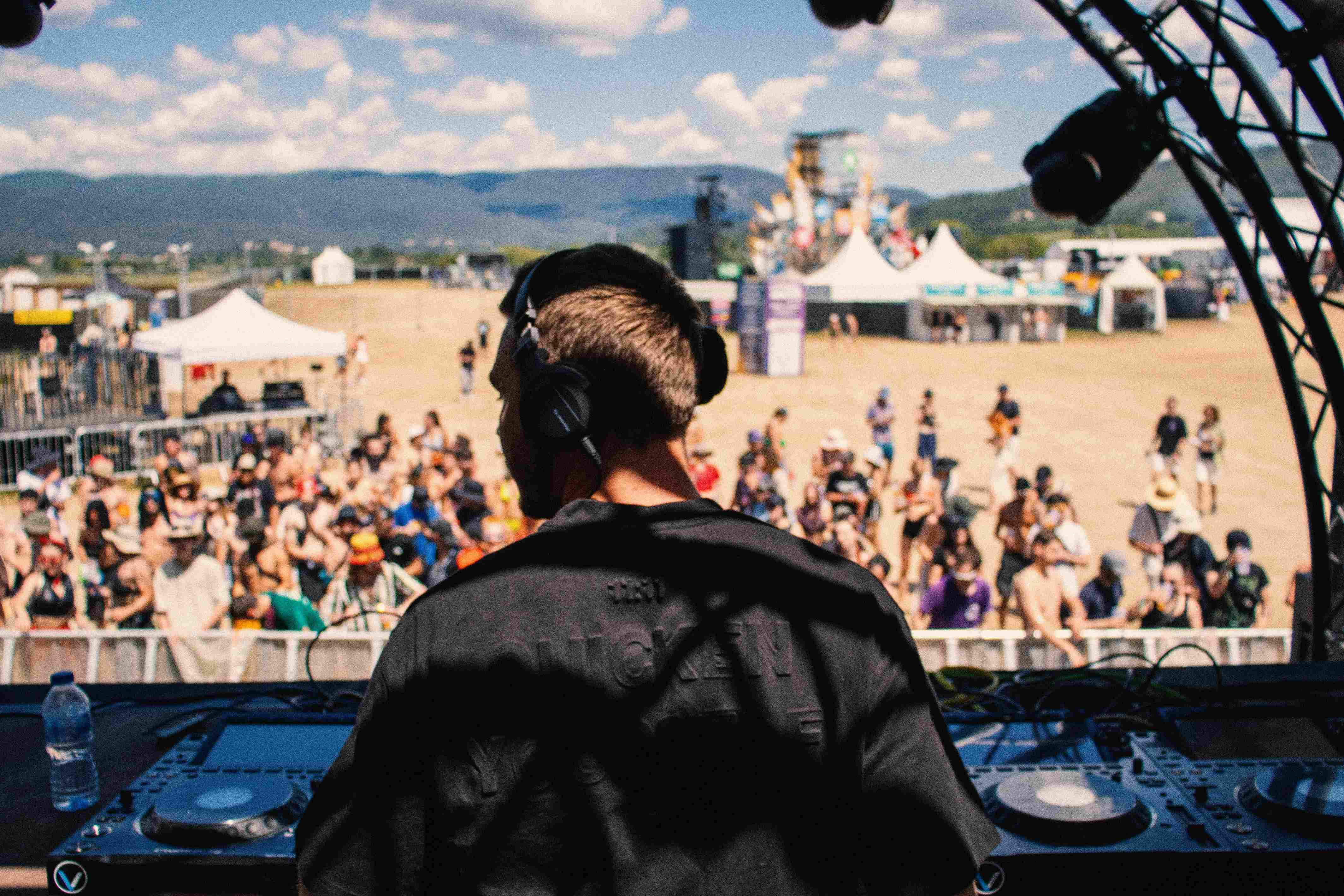 Kosmic Performance 1